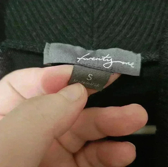 Womens black sweater dress/top! - Picture 2 of 2